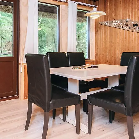 6 Person In 度假居 *