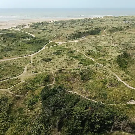 度假居 6 Person In *