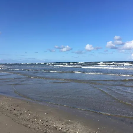 度假居 6 Person In